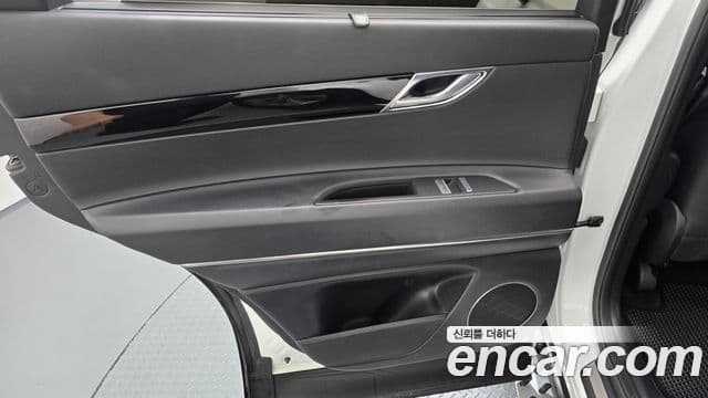 Genesis GV80 2021 — Photo 12/33