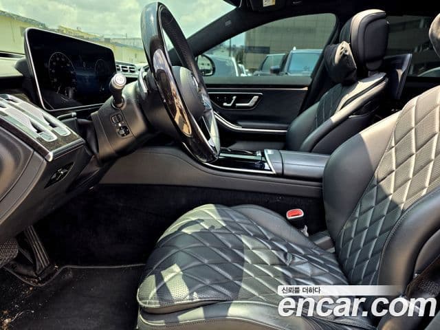Mercedes-Benz S-Class 2021 — Photo 8/20