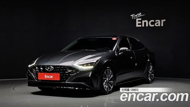 Hyundai Sonata 2022 — ფოტო 1/20