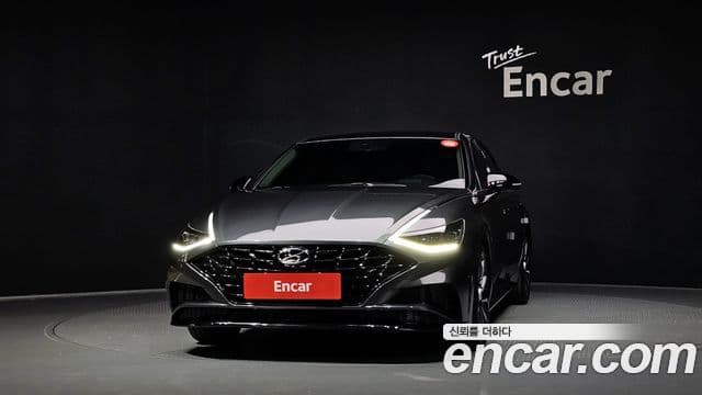 Hyundai Sonata 2022 — ფოტო 3/20