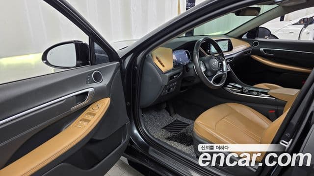 Hyundai Sonata 2022 — ფოტო 10/20