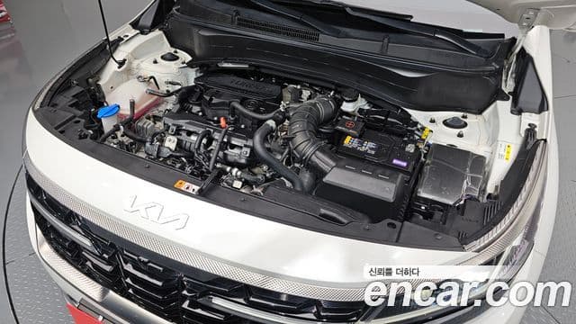 Kia Seltos 2023 — Şəkil 6/20