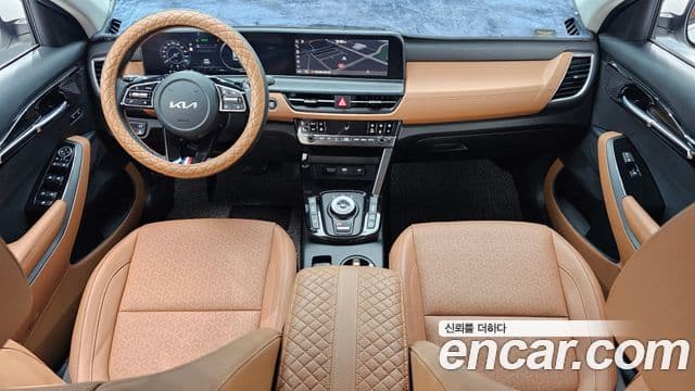 Kia Seltos 2023 — Şəkil 7/20