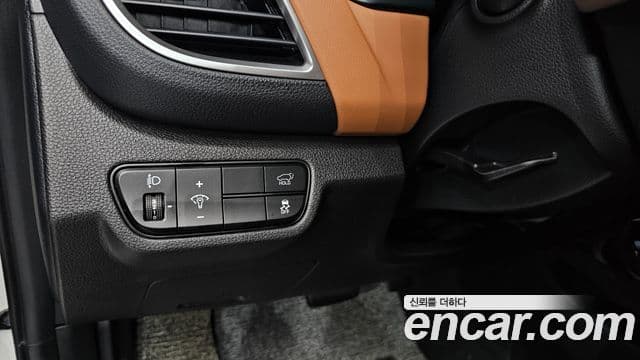 Kia Seltos 2023 — Şəkil 14/20