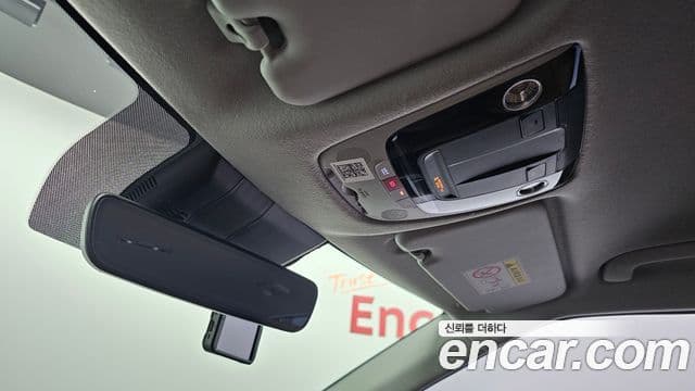 Kia Seltos 2023 — Şəkil 15/20