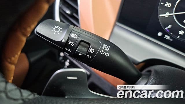 Kia Seltos 2023 — Şəkil 20/20