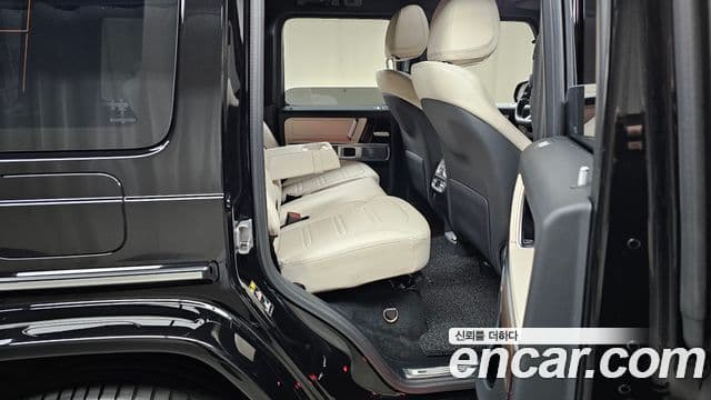 Mercedes-Benz G-Class 2025 — Фото 11/20