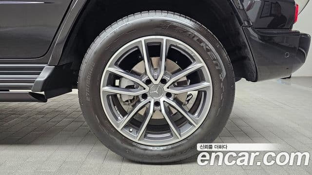 Mercedes-Benz G-Class 2025 — Photo 23/30