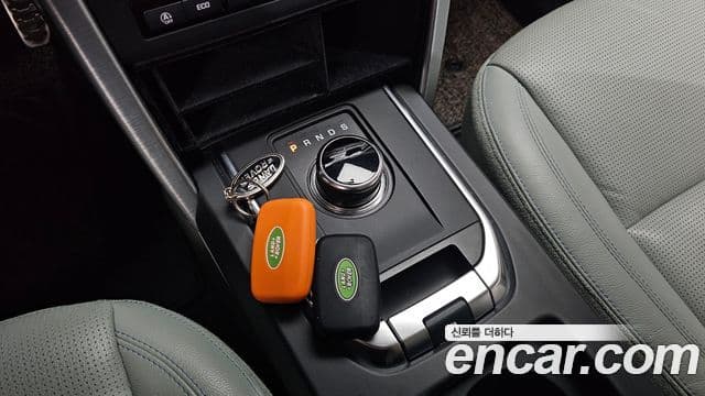 Land Rover Discovery Sport 2018 — Şəkil 9/20