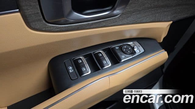 Kia Sorento 2023 — Şəkil 14/20