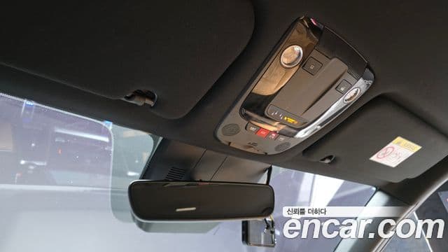 Kia Sorento 2023 — Şəkil 18/20