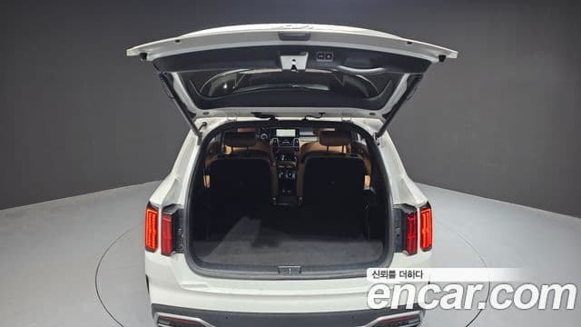 Kia Sorento 2023 — Şəkil 20/20