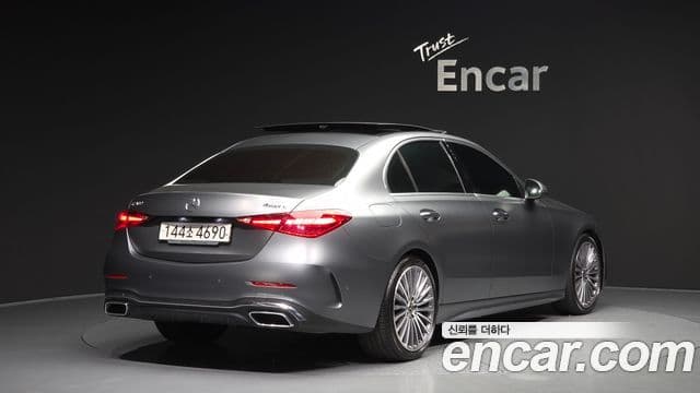 Mercedes-Benz C-Class 2023 — Şəkil 2/20