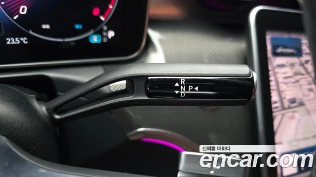 Mercedes-Benz C-Class 2023 — Şəkil 9/20