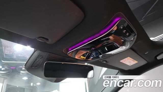 Mercedes-Benz C-Class 2023 — Şəkil 19/20