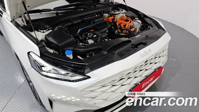 Kia K8 2024 — ფოტო 6/20