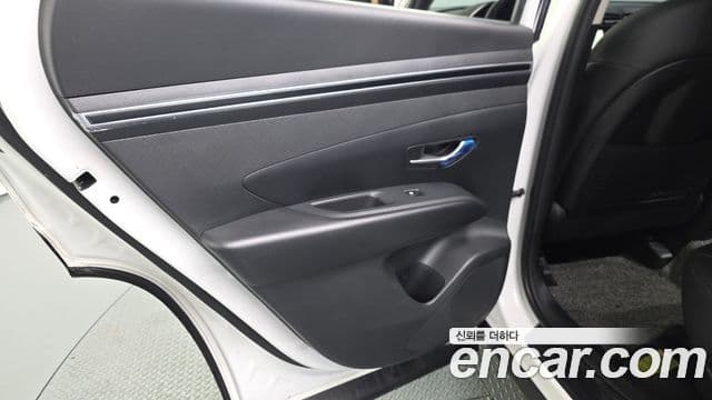 Hyundai Tucson Hybrid 2022 — Şəkil 13/30