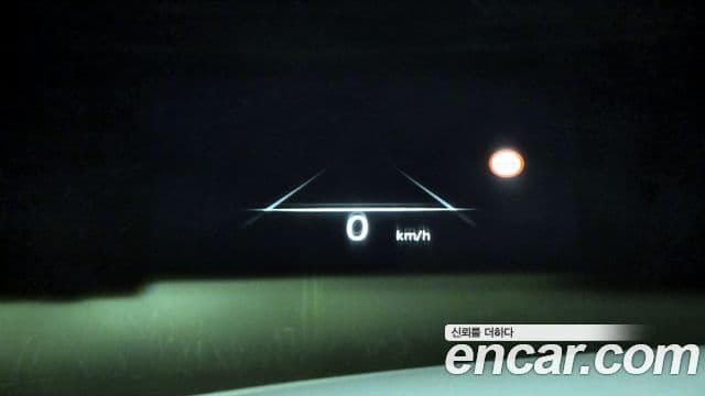 Genesis Electrified G80 2020 — ფოტო 18/20