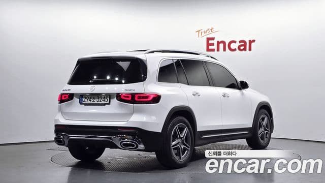 Mercedes-Benz GLB-Class 2021 — Şəkil 1/20