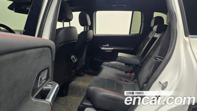 Mercedes-Benz GLB-Class 2021 — Şəkil 12/20