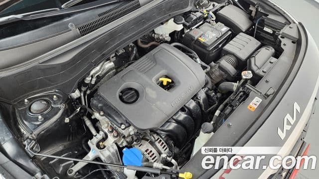 Kia Seltos 2023 — Şəkil 6/20
