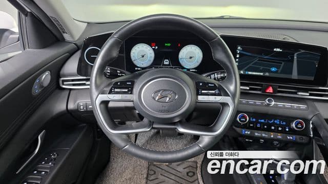 Hyundai Avante 2022 — Фото 13/20