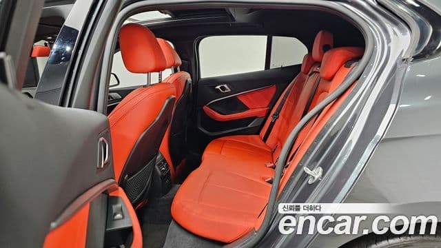 BMW 1 Series 2021 — Şəkil 12/20