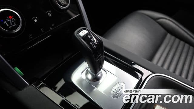 Land Rover Discovery Sport 2021 — Şəkil 9/20
