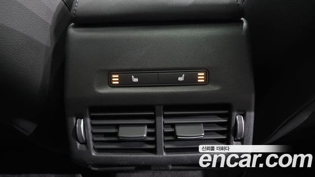Land Rover Discovery Sport 2021 — Şəkil 19/20