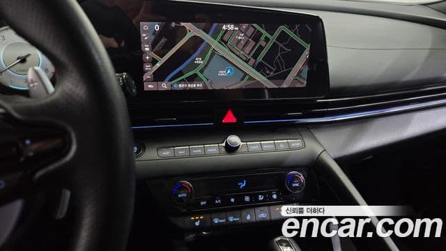 Hyundai Avante 2021 — ფოტო 13/20