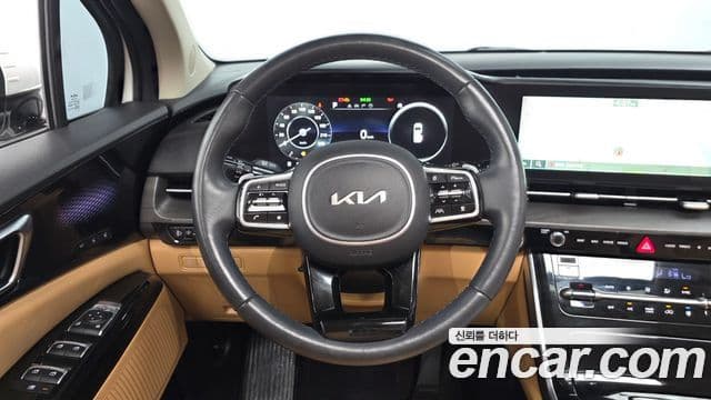 Kia Carnival 2023 — ფოტო 12/20