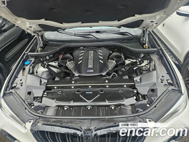 BMW X5M 2021 — Photo 19/20