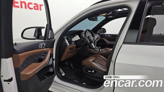 BMW X5M 2021 — Photo 7/20