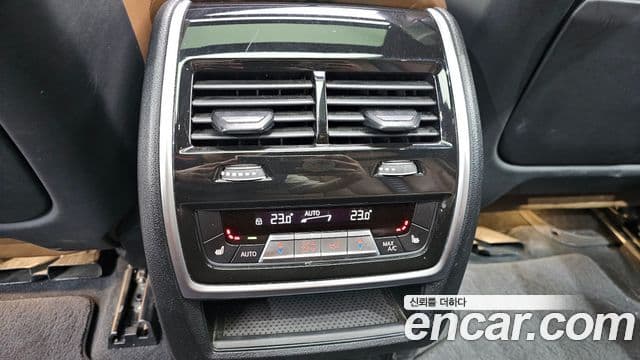BMW X5M 2021 — Photo 13/20