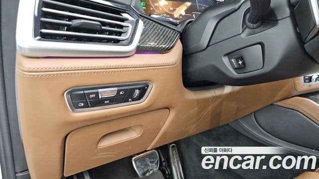 BMW X5M 2021 — Photo 9/20