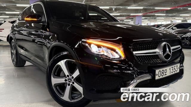 Mercedes-Benz GLC-Class 2019 — Şəkil 9/20