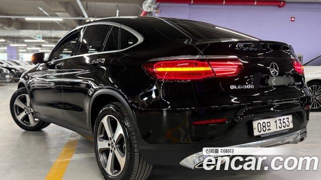 Mercedes-Benz GLC-Class 2019 — Şəkil 4/20
