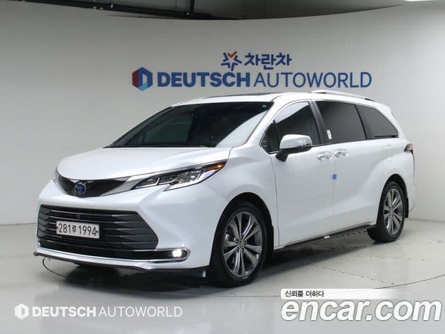 Toyota Sienna 2024 — ფოტო 9/20