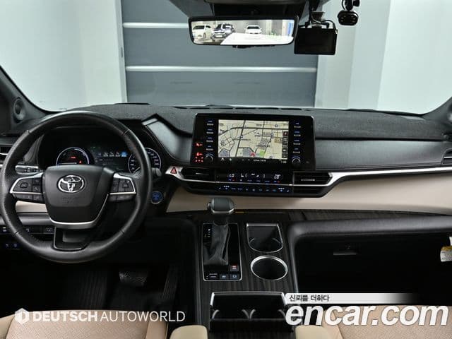 Toyota Sienna 2024 — ფოტო 10/20