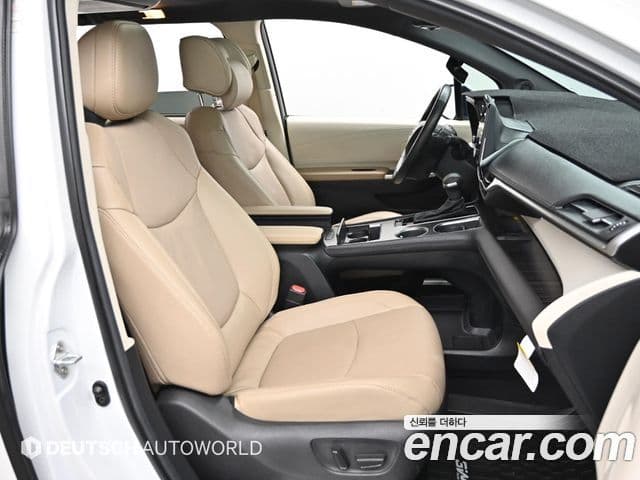 Toyota Sienna 2024 — ფოტო 8/20