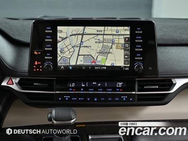 Toyota Sienna 2024 — ფოტო 14/20