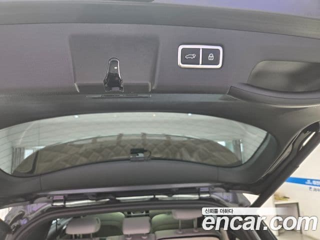 Kia Sorento 2021 — Şəkil 17/20