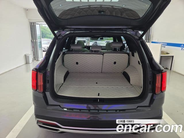 Kia Sorento 2021 — Şəkil 19/20