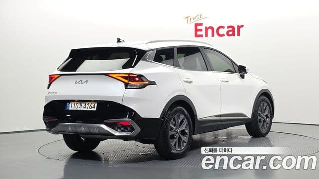 Kia Sportage 2021 — ფოტო 2/20