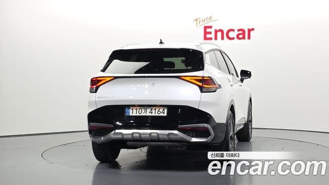 Kia Sportage 2021 — ფოტო 4/20