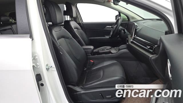 Kia Sportage 2021 — ფოტო 11/20