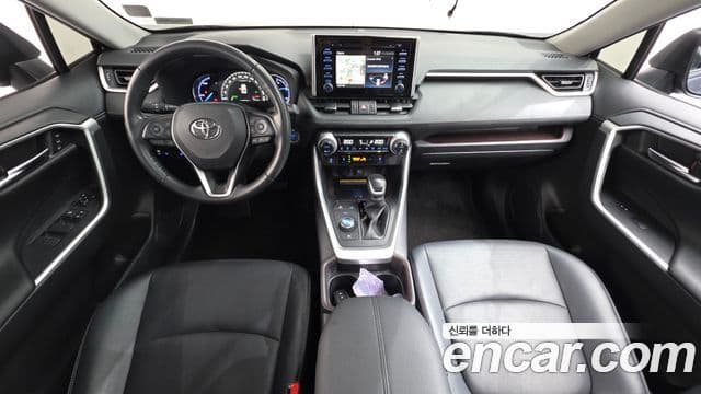 Toyota RAV4 2019 — ფოტო 7/20