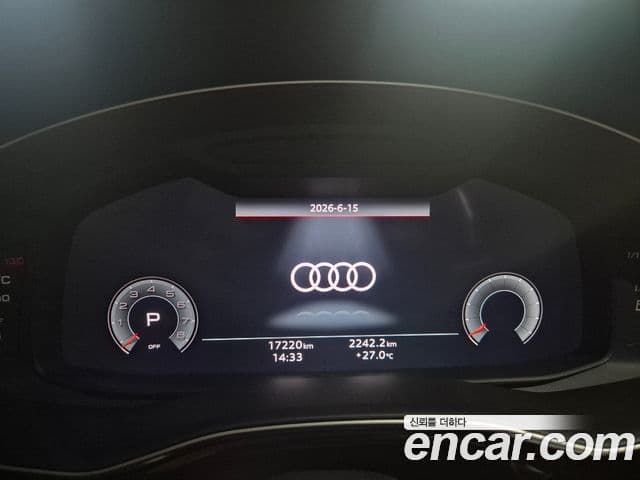 Audi Q7 2023 — Фото 8/20