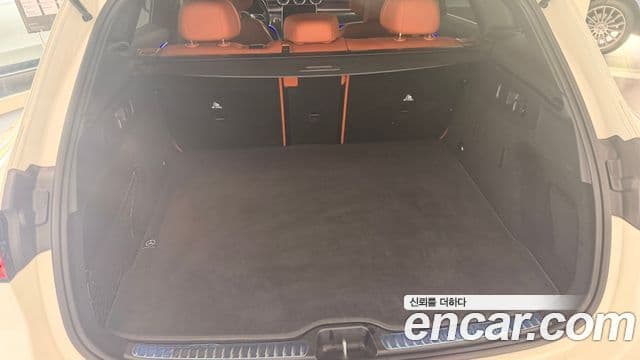 Mercedes-Benz GLC-Class 2025 — ფოტო 10/17