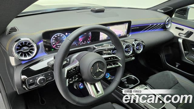 Mercedes-Benz CLA-Class 2025 — Фото 13/20